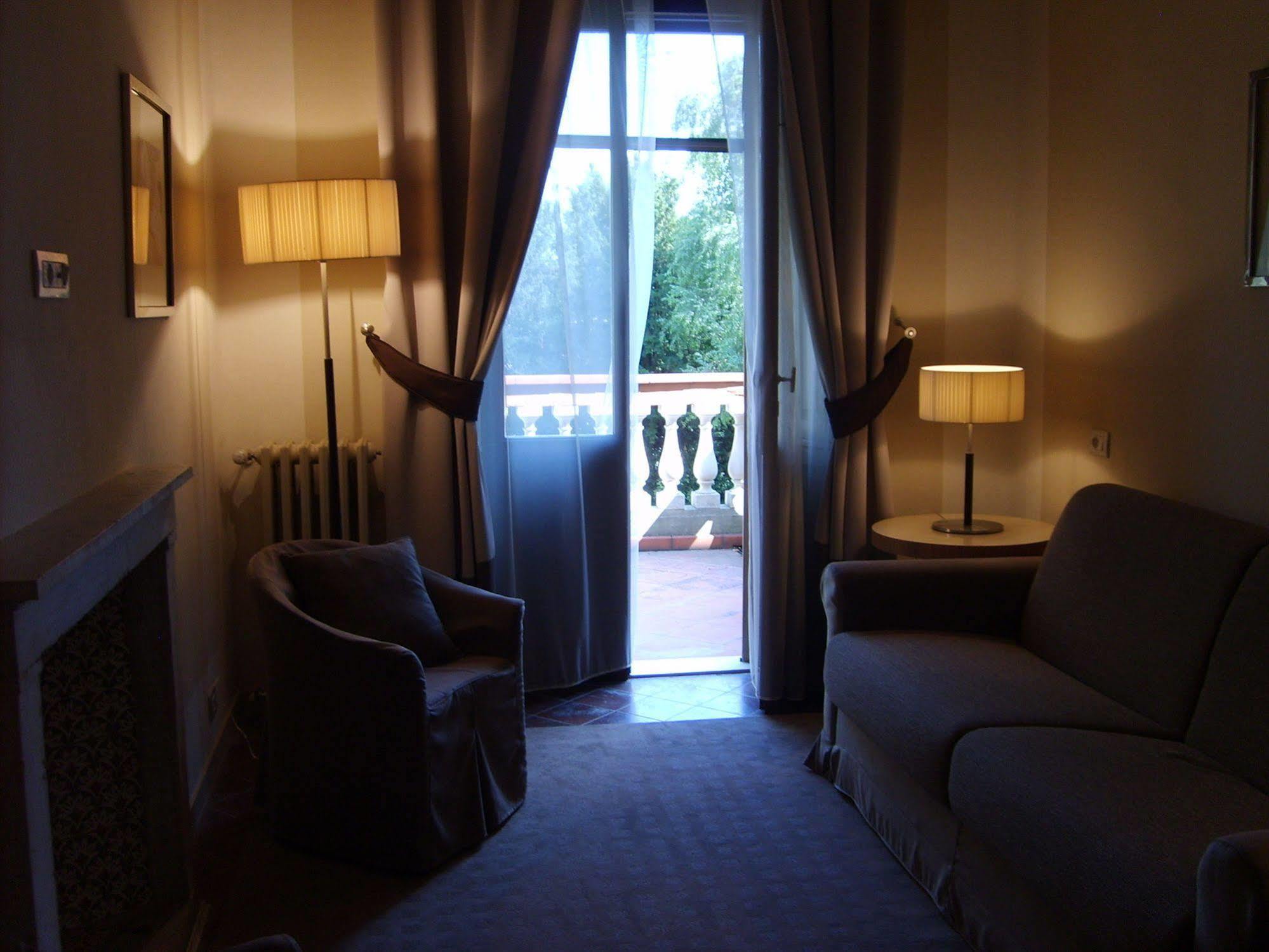 Rodigo Villa Dei Tigli 920 Liberty Resort מראה חיצוני תמונה